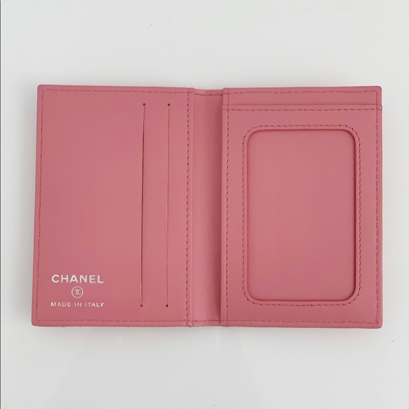 Chanel Quilted Card Holder - Picture 2 of 6